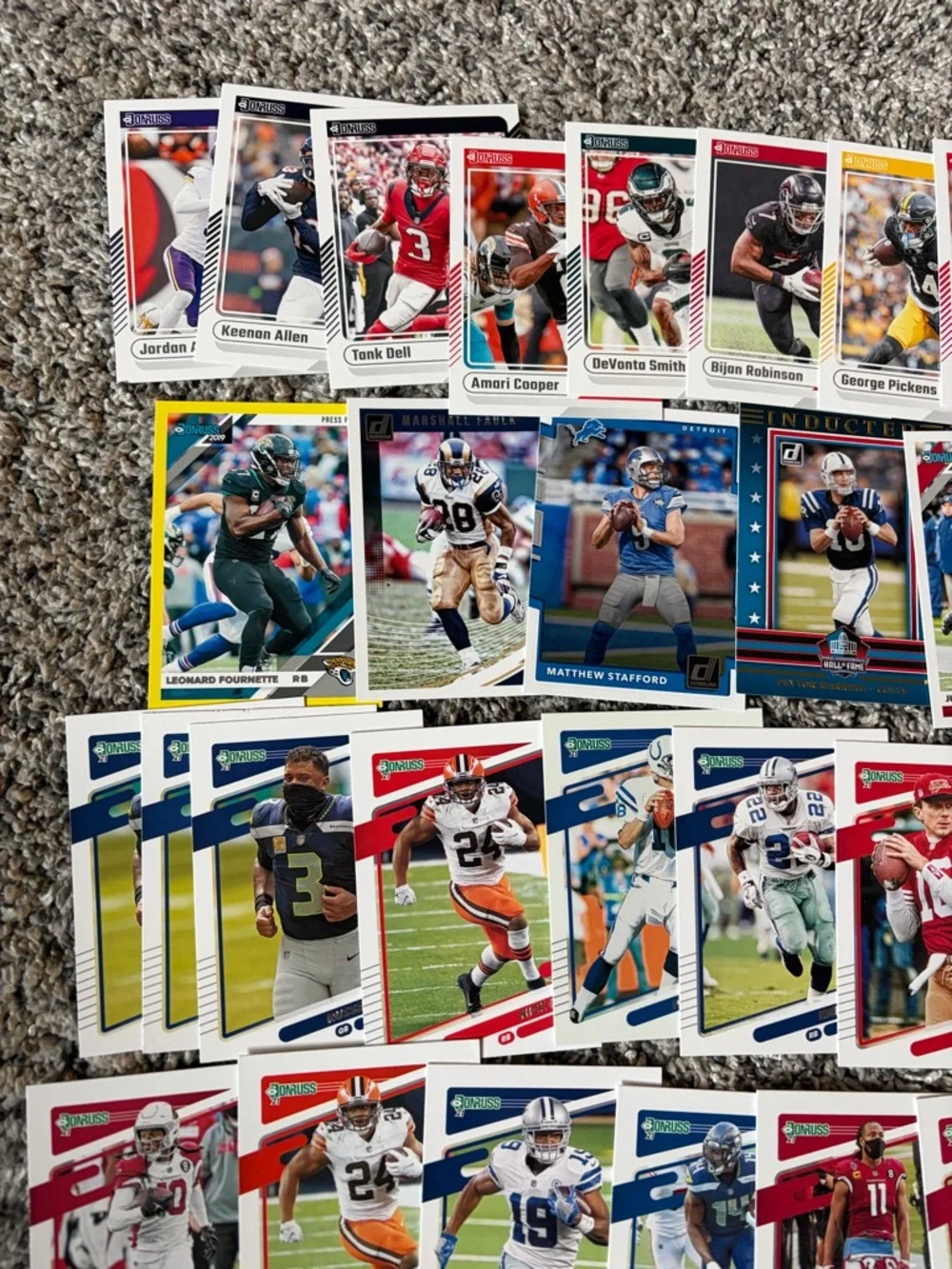 Lot of 120 mixed years Panini Donruss 2017-2024 football cards - Picture 5 of 11